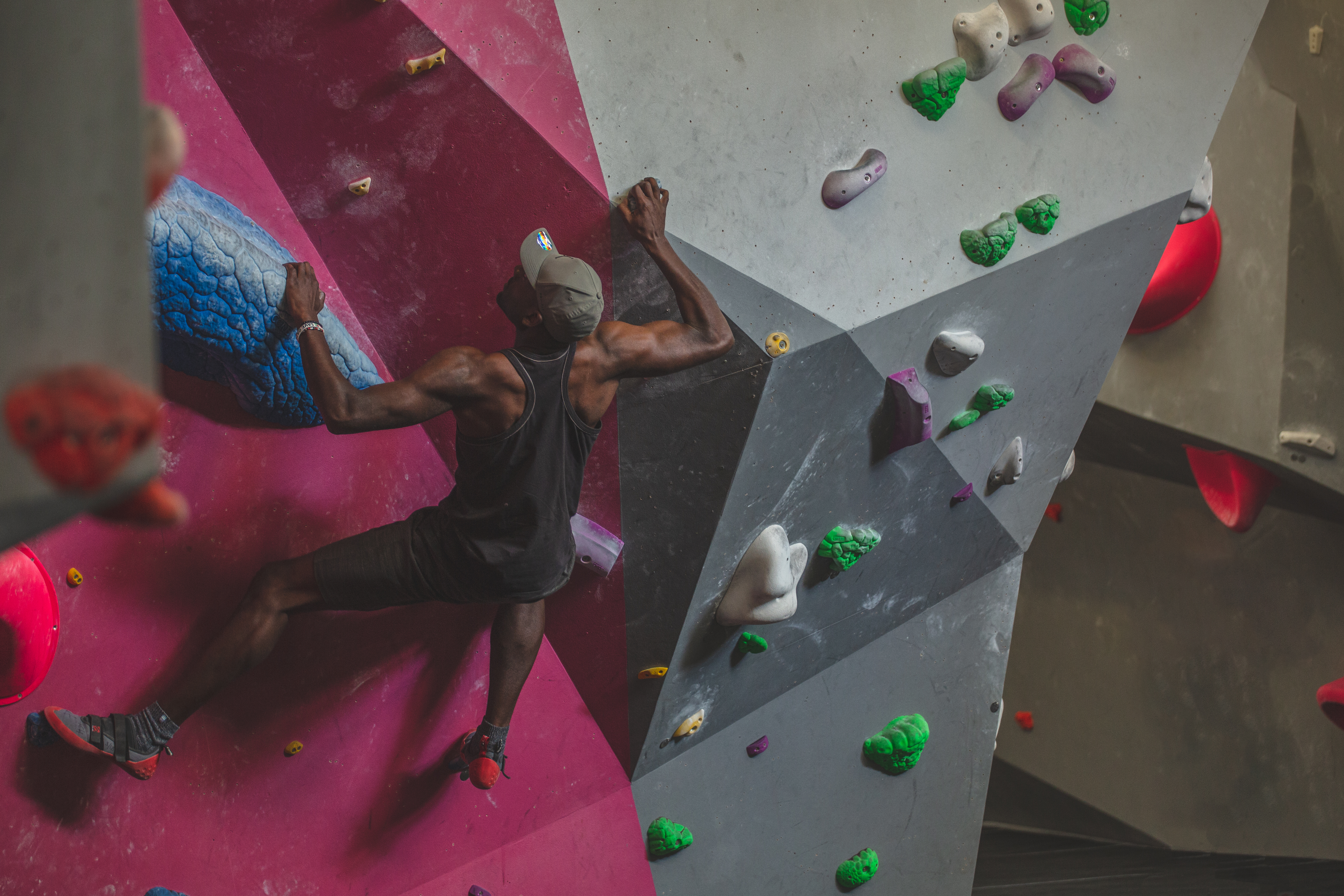 LL_HANGAR_PLYMOUTH_SPE18_0466-Edit 2.jpg