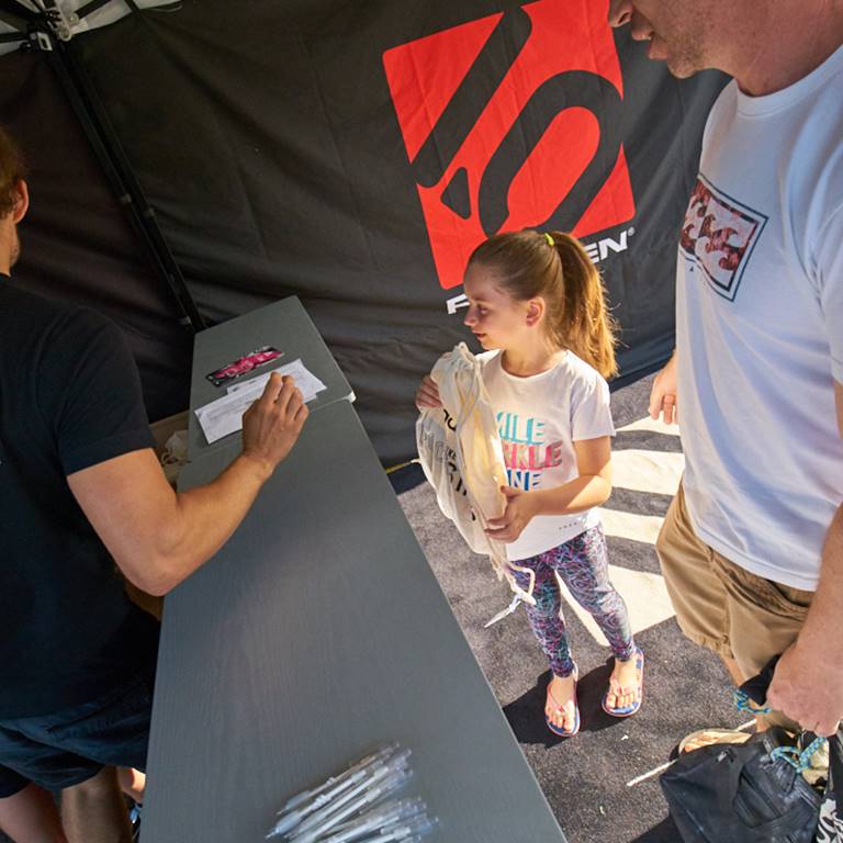 ©Rob Battersby T2R - Plymouth (WEB 1080px 72dpi) 3.jpg