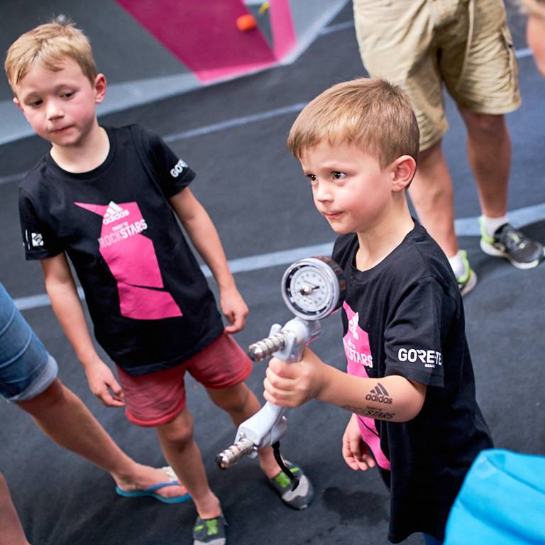 ©Rob Battersby T2R - Plymouth (WEB 1080px 72dpi) 90.jpg