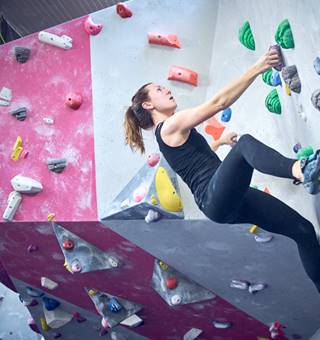 (1080px 72dpi) TCH Plymouth (CLIMBING) ©Rob Battersby 7.jpg