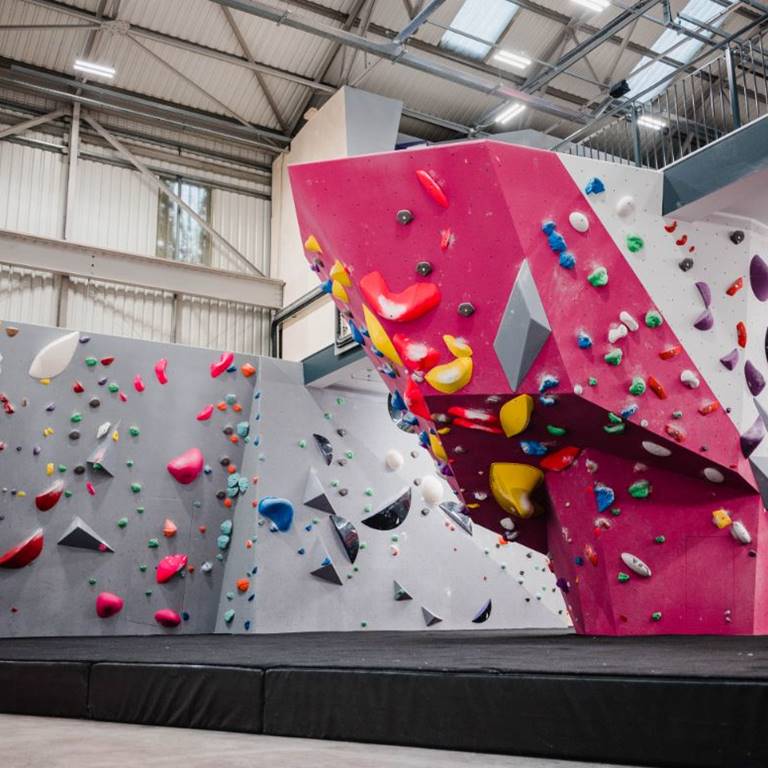 Exeter Prow.jpg